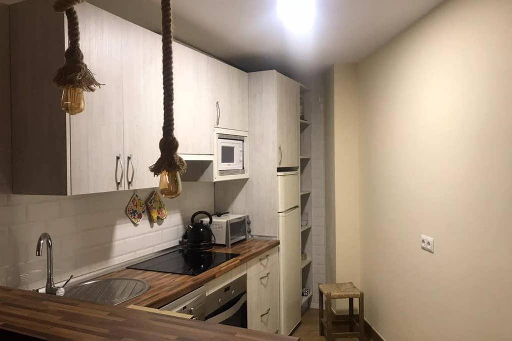 Coqueto apartamento en Puerto Marina con piscina Benalmádena Exterior foto